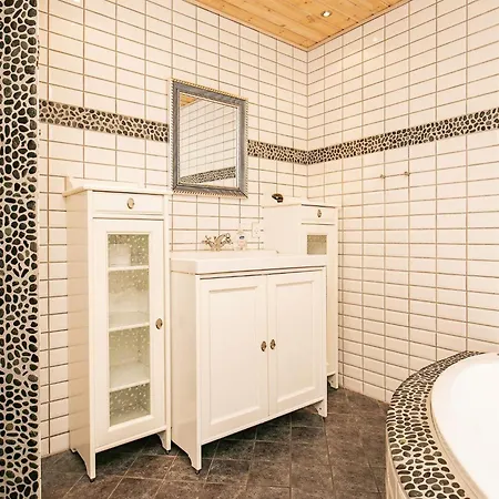 4 Person In Laeso-by Traum * Laeso